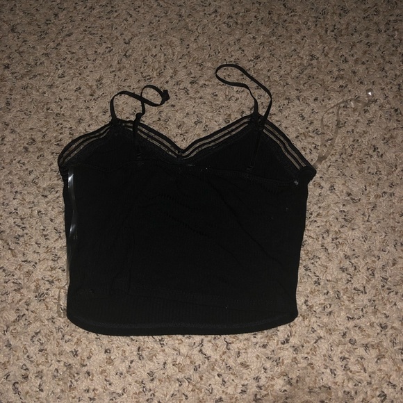 Black tank top - Picture 2 of 3